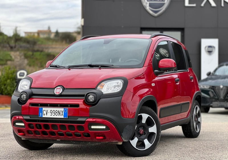 Fiat Panda Cross Cross 1.0 FireFly S&S Hybrid del 2024 usata a Matera