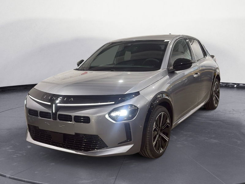 Lancia Ypsilon 51kWh LX nuova a Agrigento