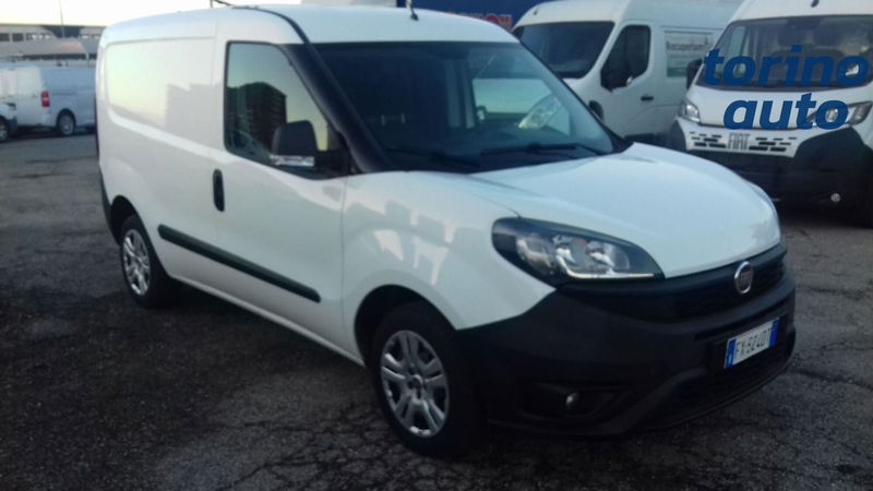 Fiat Doblò Furgone cargo 1.6 mjt 105cv CH1 Trekking S&S del 2019 usata a Torino
