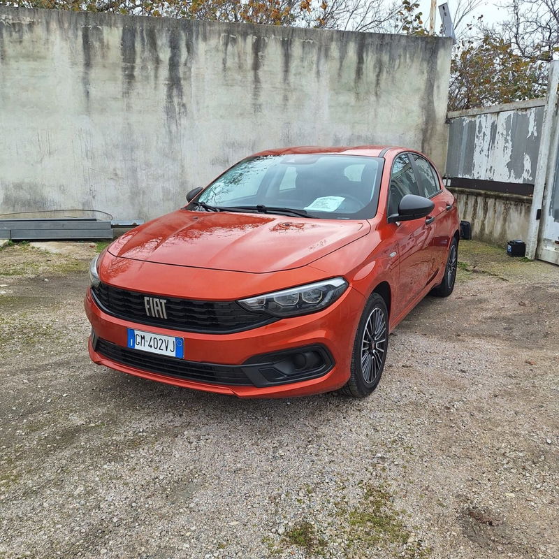 Fiat Tipo Tipo 5p 1.0 t3 Cross 100cv del 2023 usata a Fisciano