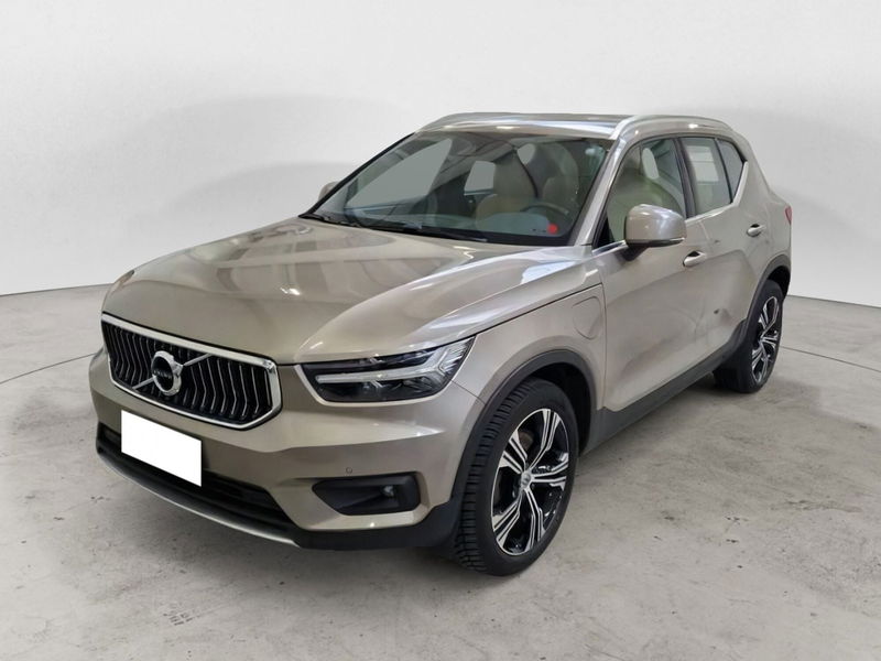 Volvo XC40 T5 Recharge Plug-in Hybrid Inscription del 2020 usata a Sala Consilina