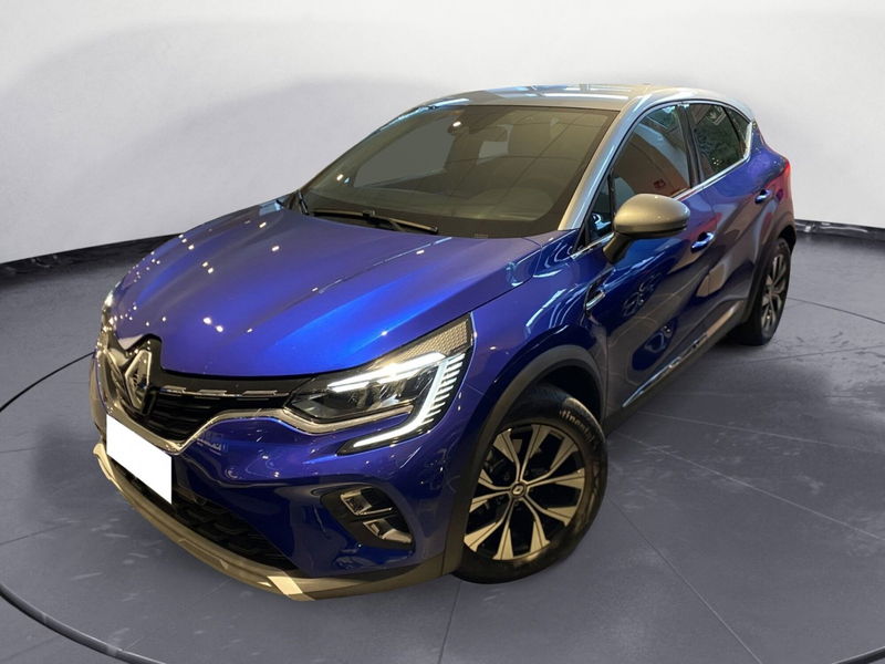 Renault Captur Full Hybrid E-Tech 145 CV Techno del 2023 usata a Meda
