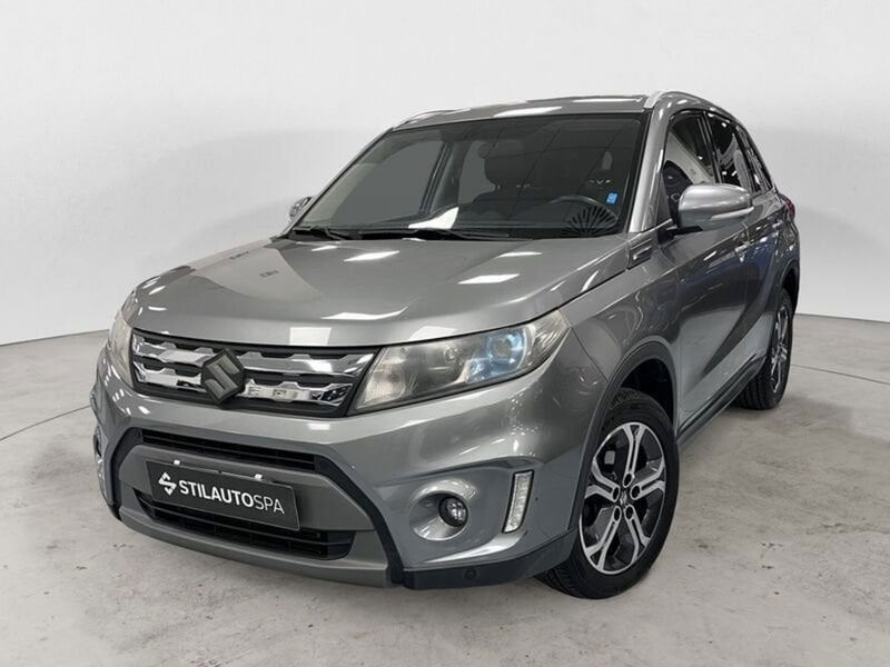Suzuki Vitara 1.6 DDiS 4WD AllGrip V-Top del 2015 usata a Prato
