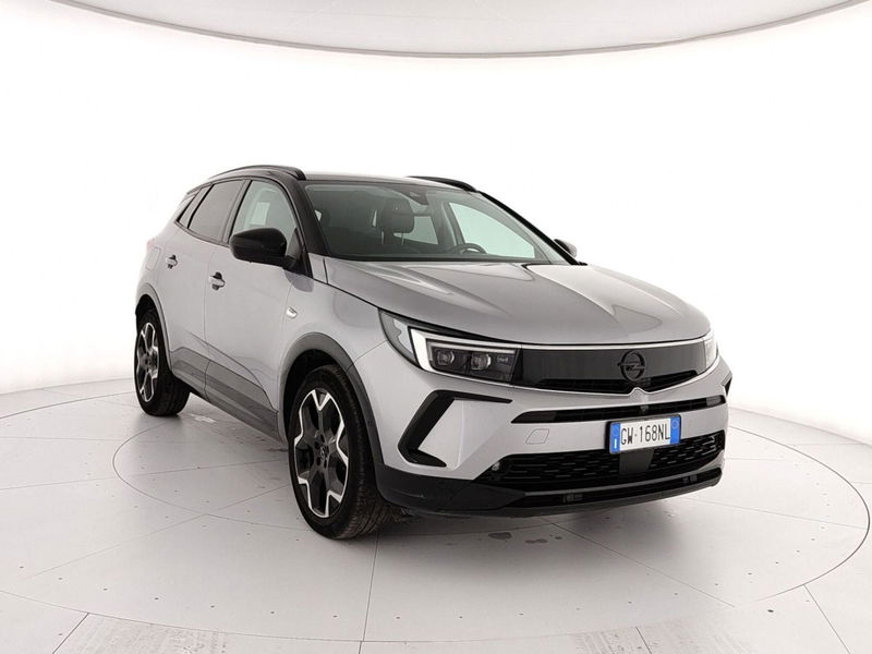 Opel Grandland 1.5 ecotec GS s&s 130cv at8 del 2024 usata a Caserta