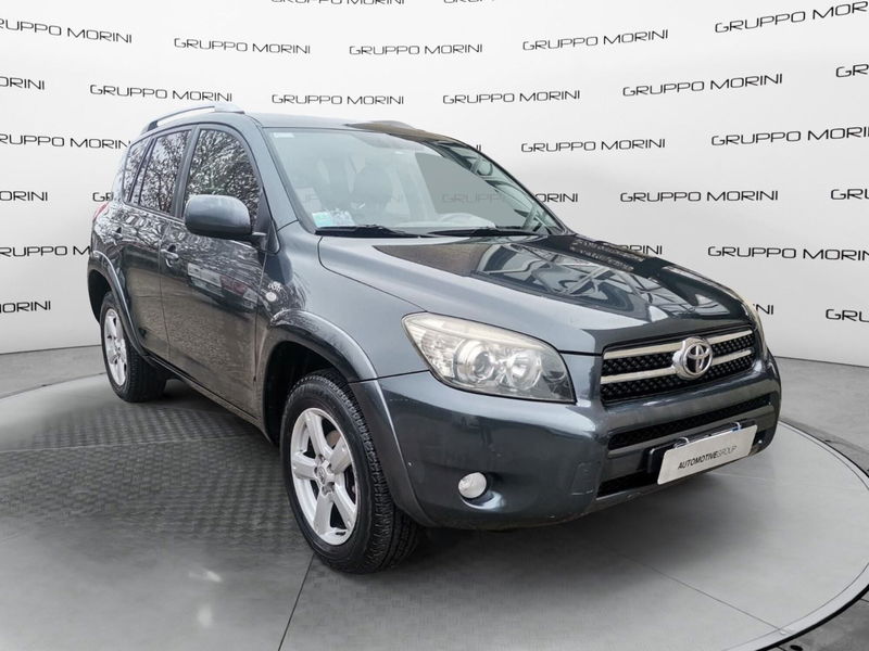 Toyota Rav4 2.2 D-4D 177 CV Luxury del 2006 usata a Forli'