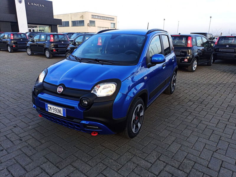 Fiat Panda Cross Cross 1.0 FireFly S&S Hybrid del 2023 usata a Alessandria