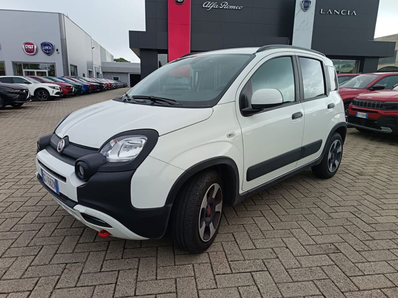 Fiat Panda Cross Cross 1.0 FireFly S&S Hybrid del 2024 usata a Alessandria