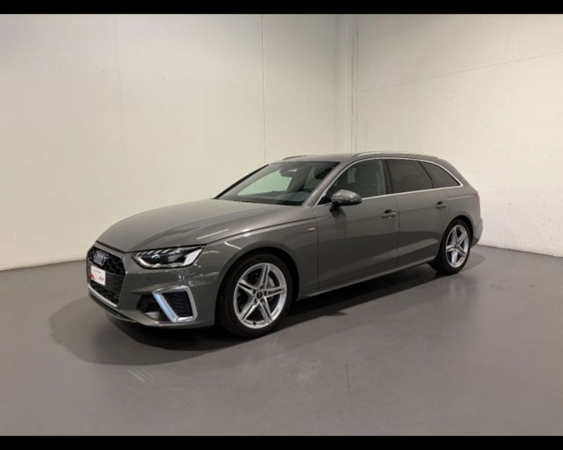 Audi A4 Avant 40 2.0 tdi mhev S line edition quattro 204cv s-tronic del 2024 usata a Conegliano