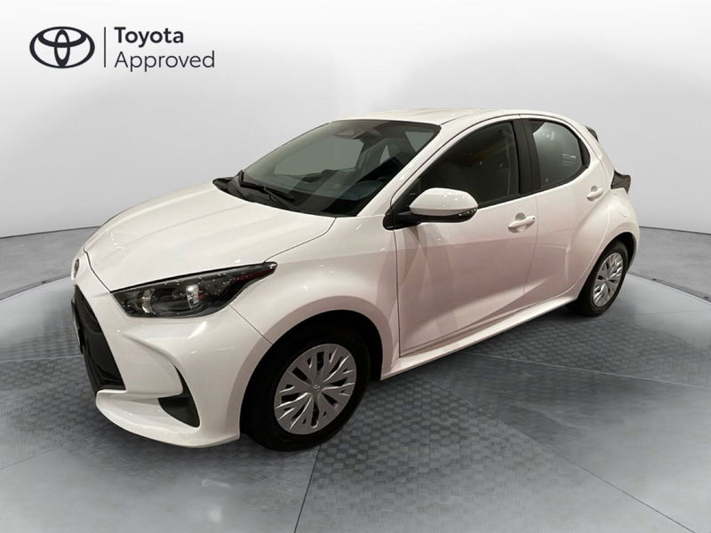 Toyota Yaris 1.5 Hybrid 5 porte Energy del 2025 usata a Agrigento
