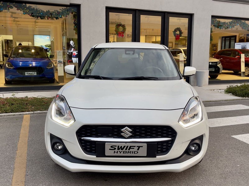 Suzuki Swift 1.2 Hybrid Easy Top del 2023 usata a Salerno