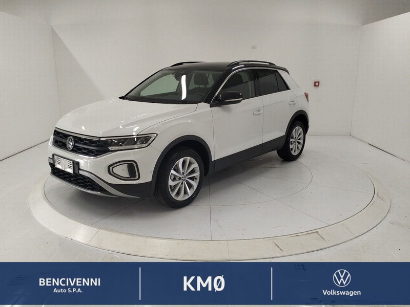 Volkswagen T-Roc 1.5 tsi Life dsg nuova a Reggio Calabria