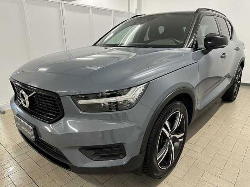 Volvo XC40 D3 Geartronic R-design del 2019 usata a Civitanova Marche