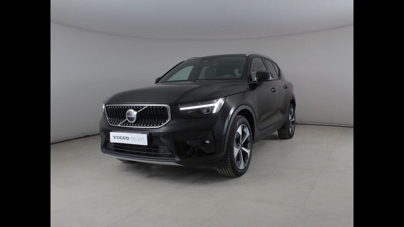 Volvo XC40 2.0 b3 Core auto del 2025 usata a Palermo