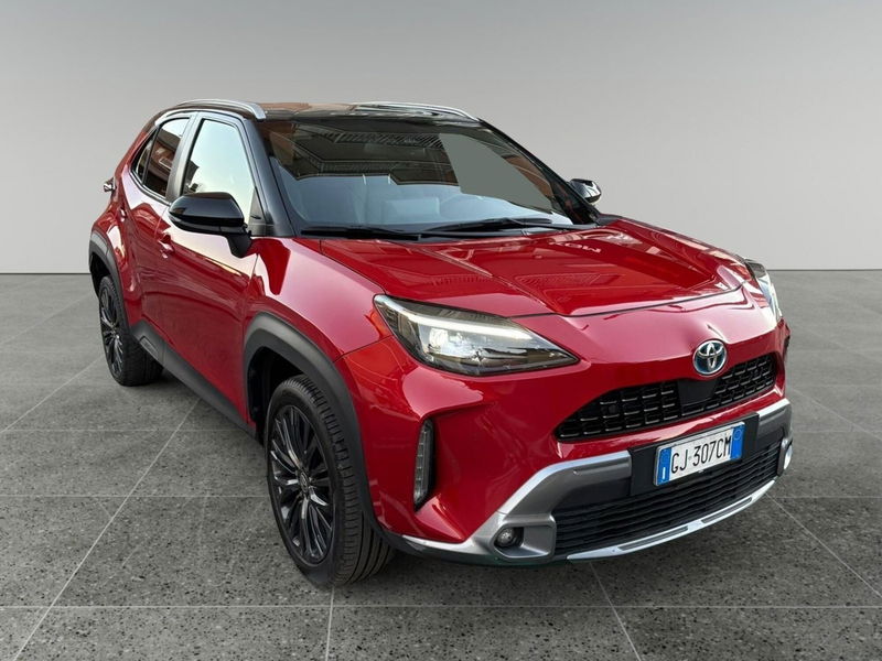 Toyota Yaris Cross 1.5 Hybrid 5p. E-CVT AWD-i Adventure del 2022 usata a Cirie'