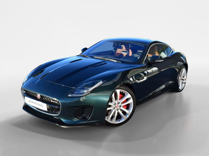 Jaguar F-Type Coupé 2.0 aut. Coupé R-Dynamic Black del 2019 usata a Cuneo