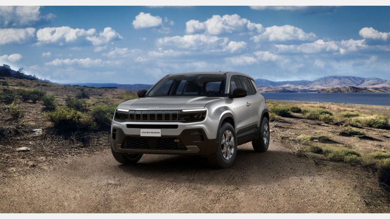 Jeep Avenger 1.2 turbo e-hybrid mhev Longitude fwd 110cv edct6 nuova a Siena