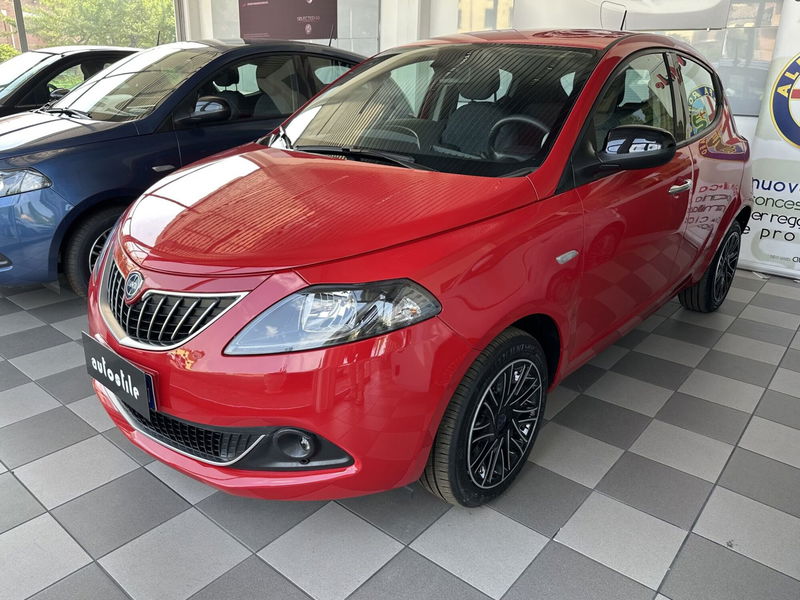 Lancia Ypsilon 1.2 69 CV 5 porte Gold del 2023 usata a Castellarano