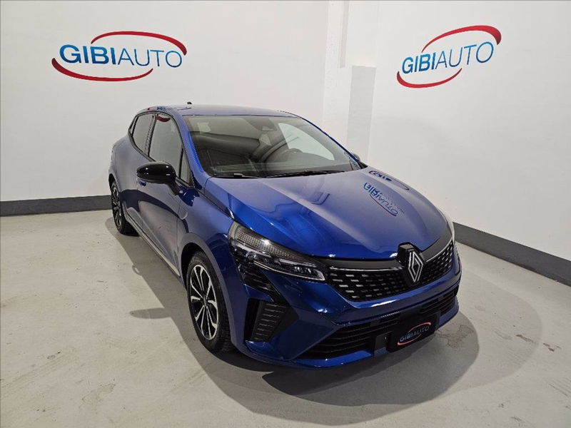 Renault Clio TCe 90 CV 5 porte Techno del 2025 usata a Palermo