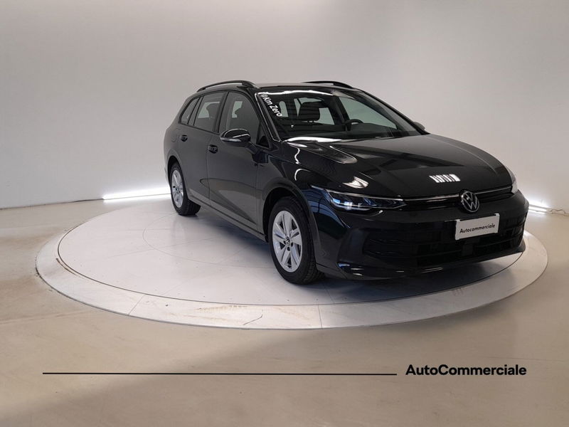 Volkswagen Golf Variant 2.0 TDI SCR DSG Life nuova a Bologna