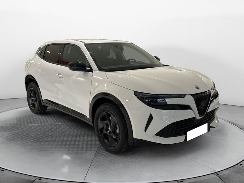 Alfa Romeo Junior 1.2 ibrida 145cv edct6 nuova a Ponsacco