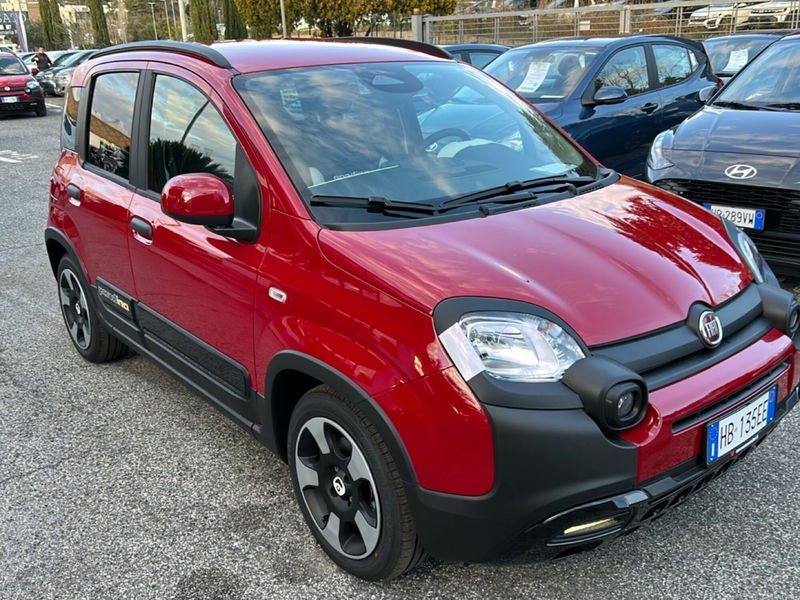 Fiat Panda 1.0 firefly hybrid s&s 70cv 5p.ti nuova a Roma