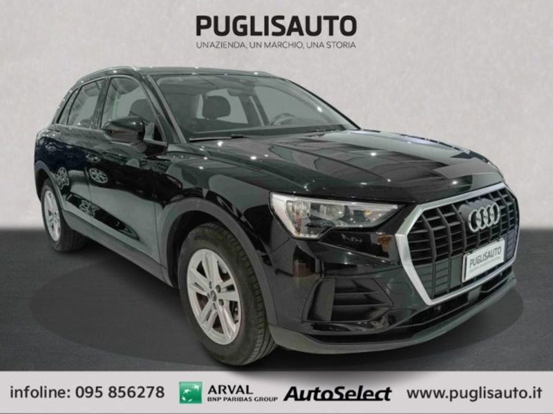 Audi Q3 35 TDI quattro S tronic Business del 2021 usata a Belpasso