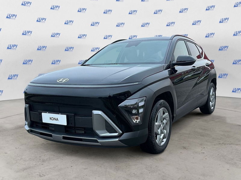 Hyundai Kona 1.0 T-GDI XTech nuova a Pistoia