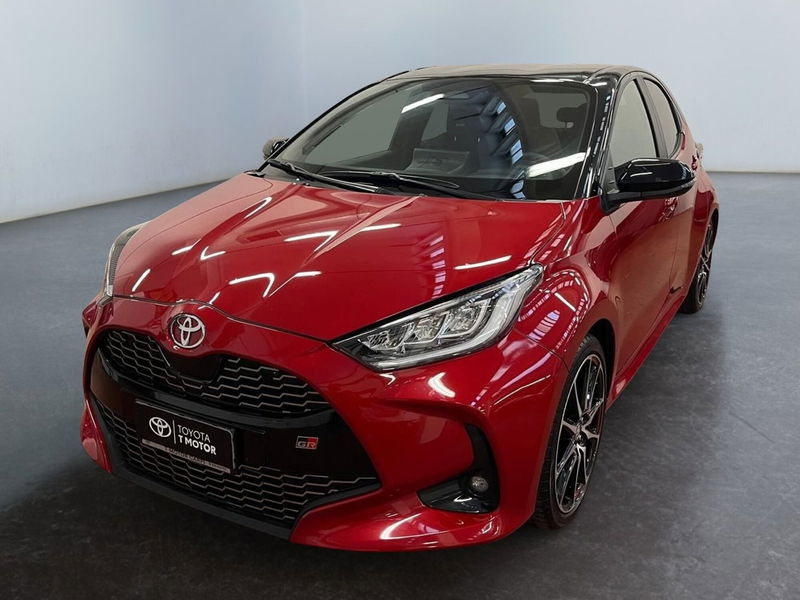 Toyota Yaris GR Sport 1.5 Hybrid 5 porte GR Sport del 2024 usata a San Lazzaro di Savena