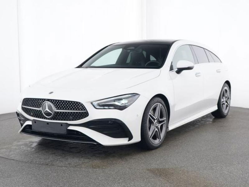 Mercedes-Benz CLA Shooting Brake 200 AMG Line Advanced Plus auto del 2024 usata a Magenta