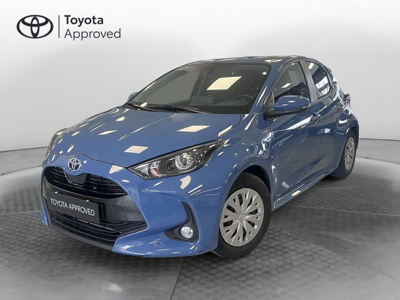 Toyota Yaris 1.5 Hybrid 5 porte Energy del 2022 usata a Prato