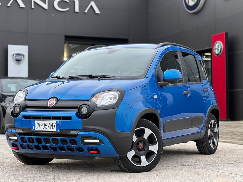 Fiat Panda Cross Cross 1.0 FireFly S&S Hybrid del 2024 usata a Matera