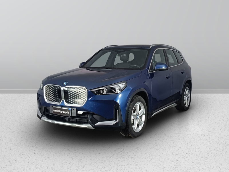 BMW X1 iX1 edrive 20 Limited Edition X-Line del 2024 usata a San Benedetto del Tronto