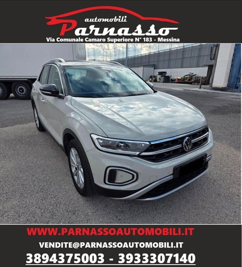 Volkswagen T-Roc 2.0 TDI SCR 150 CV DSG Style BlueMotion Technology del 2022 usata a Messina