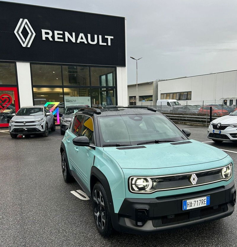 Renault Scenic E-Tech Electric Iconic long range 220cv del 2025 usata a Guidonia Montecelio