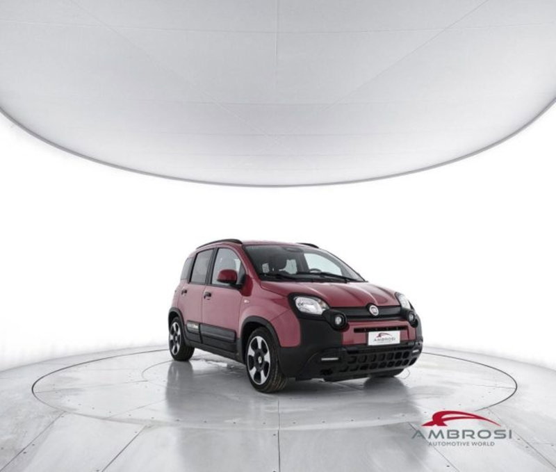Fiat Panda Cross 1.0 firefly hybrid Cross s&s 70cv 5p.ti del 2025 usata a Corciano