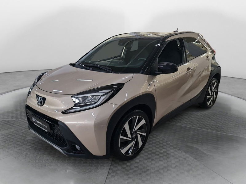 Toyota Aygo X 1.0 Lounge 72cv del 2022 usata a San Lazzaro di Savena
