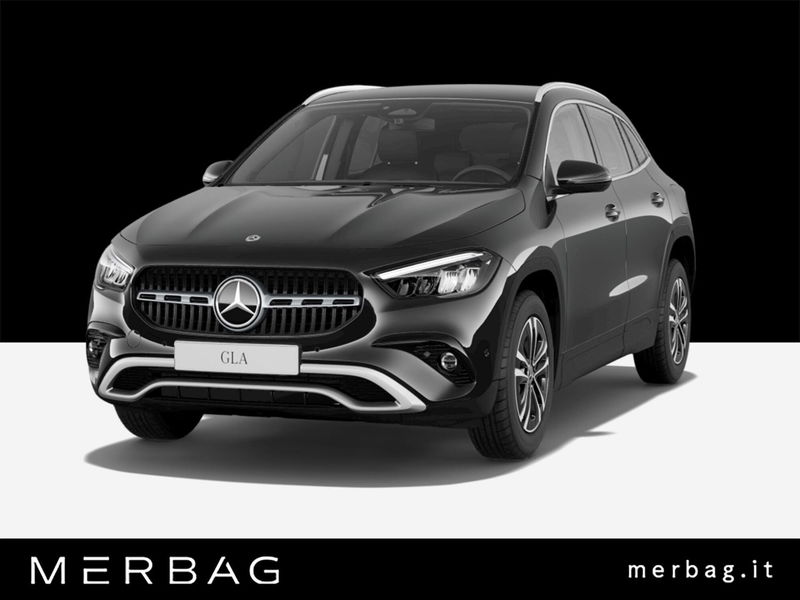 Mercedes-Benz GLA SUV 180 Advanced auto nuova a Milano