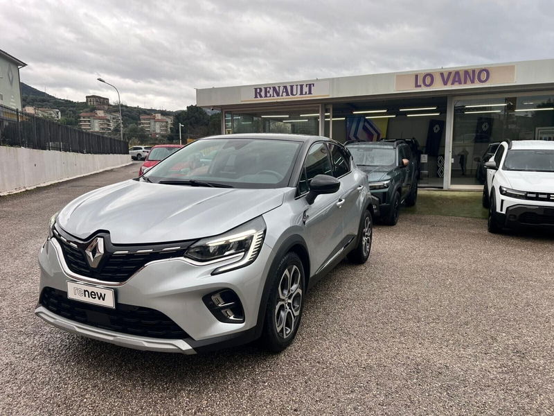 Renault Captur Full Hybrid E-Tech 145 CV Techno Fast Track del 2023 usata a Sant'Agata di Militello