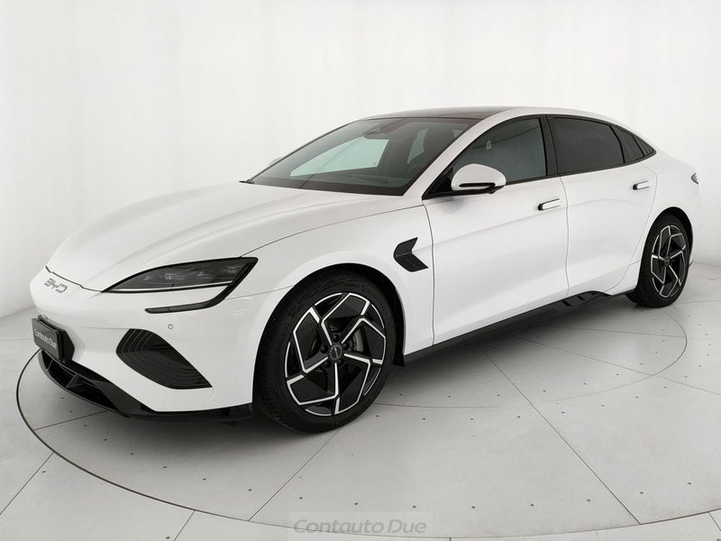 Byd Seal 82,5 kWh Design nuova a Teverola