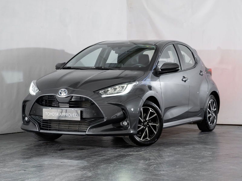 Toyota Yaris 1.5 Hybrid 5 porte Trend del 2022 usata a San Severo