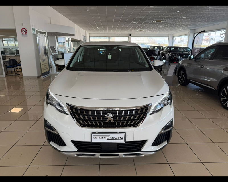 Peugeot 3008 PureTech Turbo 130 S&S Allure Pack del 2019 usata a Casale Monferrato
