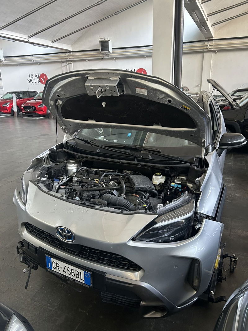 Toyota Yaris Cross Active fwd 115cv e-cvt nuova a Milano