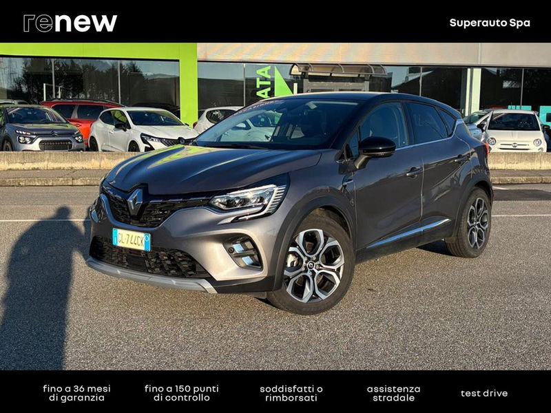 Renault Captur Full Hybrid E-Tech 145 CV Techno Fast Track del 2023 usata a Vigevano