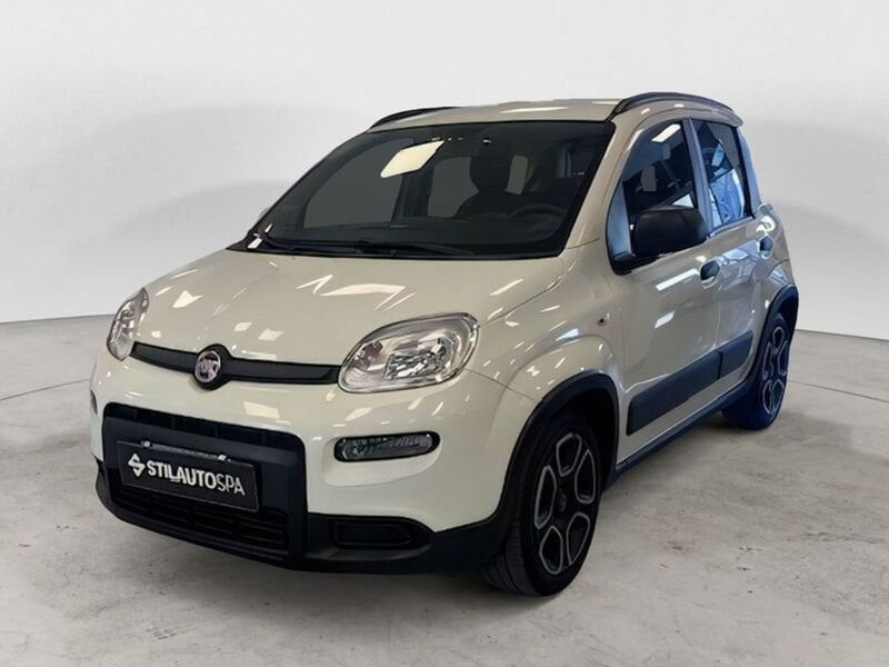 Fiat Panda 1.0 FireFly S&S Hybrid City Cross del 2022 usata a Prato
