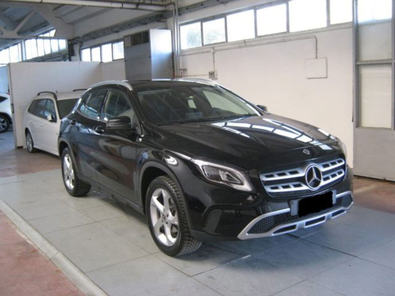 Mercedes-Benz GLA SUV 200 d Automatic Sport del 2019 usata a Porto San Giorgio