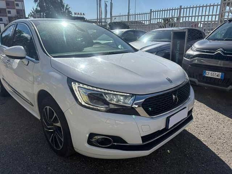 Ds DS 4 DS 4 BlueHDi 120 aut. Sport Chic del 2018 usata a Messina