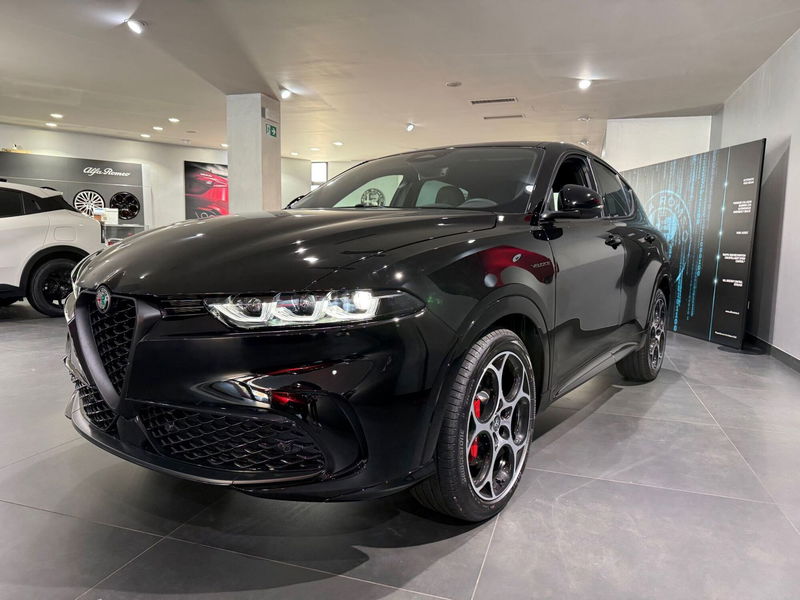 Alfa Romeo Tonale 1.5 hybrid Veloce 160cv tct7 nuova a Reggio nell'Emilia