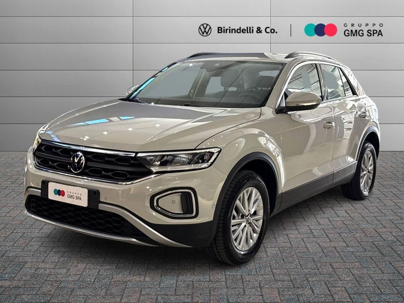 Volkswagen T-Roc 1.0 TSI Life del 2023 usata a Prato
