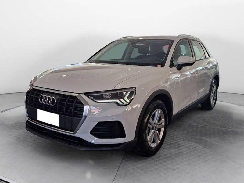 Audi Q3 35 TFSI S tronic Business del 2023 usata a Torino