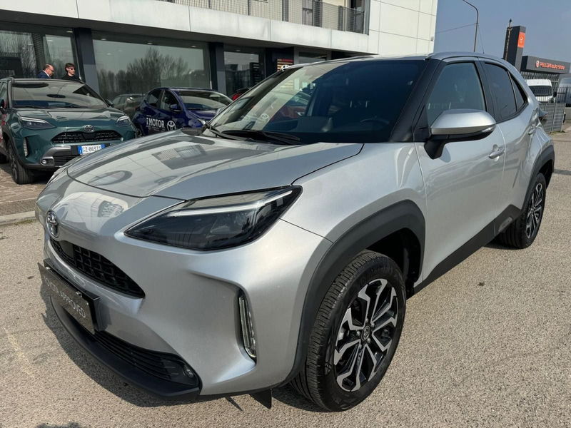 Toyota Yaris Cross Trend fwd 115cv e-cvt del 2022 usata a Modena